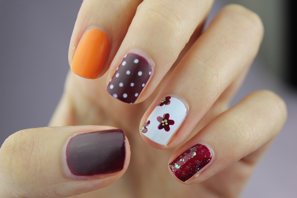 Top Nail Studio For Women services in Mumbai, India at your home